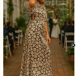 TOPSHOP Black White Floral Cutout Midi Dress in Mono Size US 4